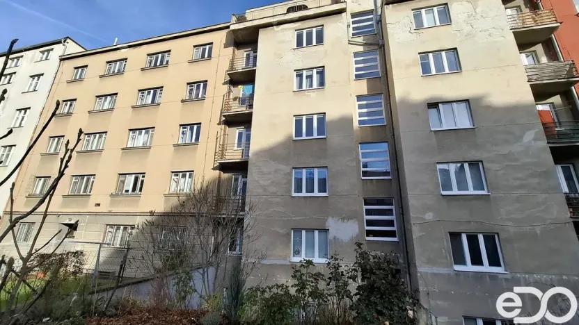 Pronájem bytu 2+kk, Praha, 5. května, 48 m2