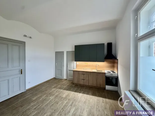 Pronájem bytu 2+1, Roztoky u Jilemnice, 63 m2