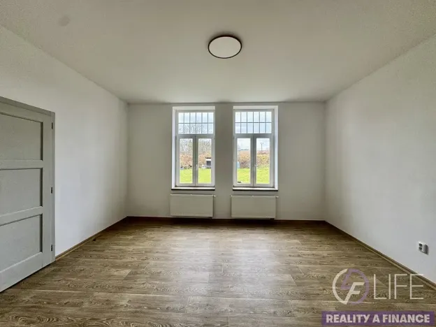 Pronájem bytu 2+1, Roztoky u Jilemnice, 63 m2