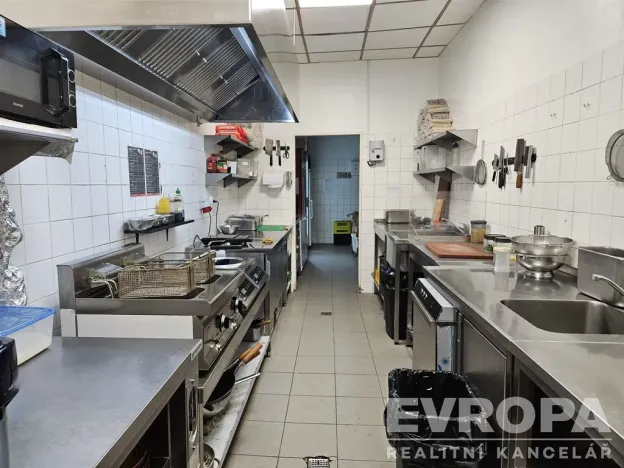 Pronájem restaurace, Vrchlabí, Krkonošská, 170 m2