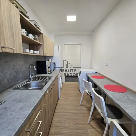 Pronájem kanceláře, Hodonín, Kolískova, 45 m2