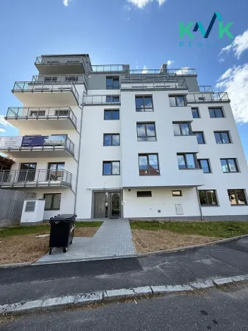 Pronájem bytu 3+kk, Karlovy Vary, Šumavská, 78 m2