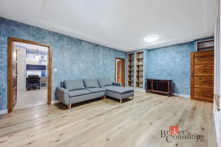 Prodej bytu 4+1, Nupaky, U Valu, 83 m2
