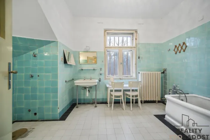 Prodej bytu 3+1, Lázně Bohdaneč, Horka, 147 m2