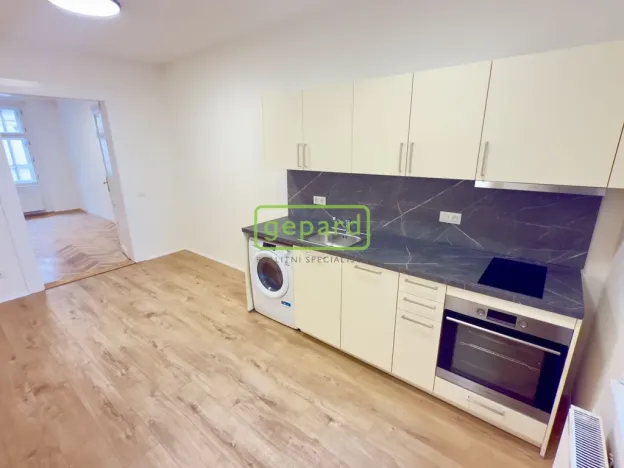 Pronájem bytu 2+kk, Praha - Žižkov, Vlkova, 34 m2