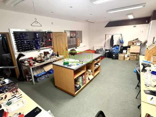 Pronájem obchodního prostoru, Rudná, Masarykova, 52 m2