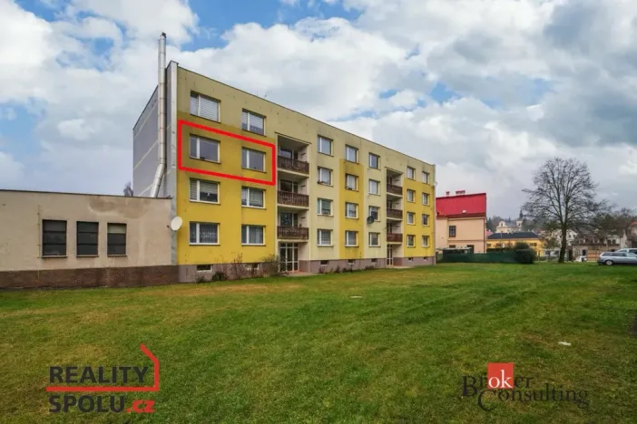 Pronájem bytu 2+1, Rychnov u Jablonce nad Nisou, nám. Míru, 64 m2