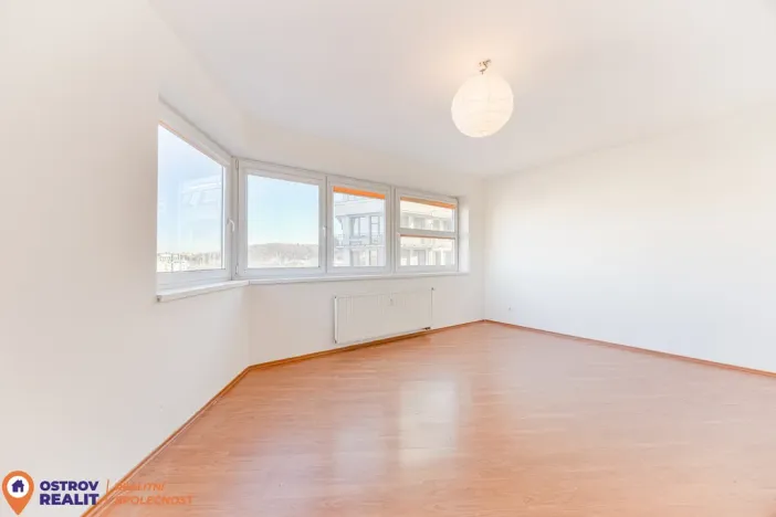Prodej bytu 2+kk, Praha, Kloboučnická, 56 m2
