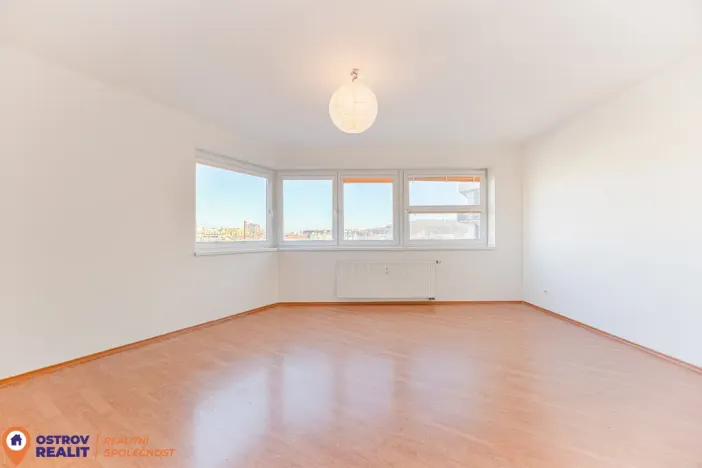 Prodej bytu 2+kk, Praha, Kloboučnická, 56 m2
