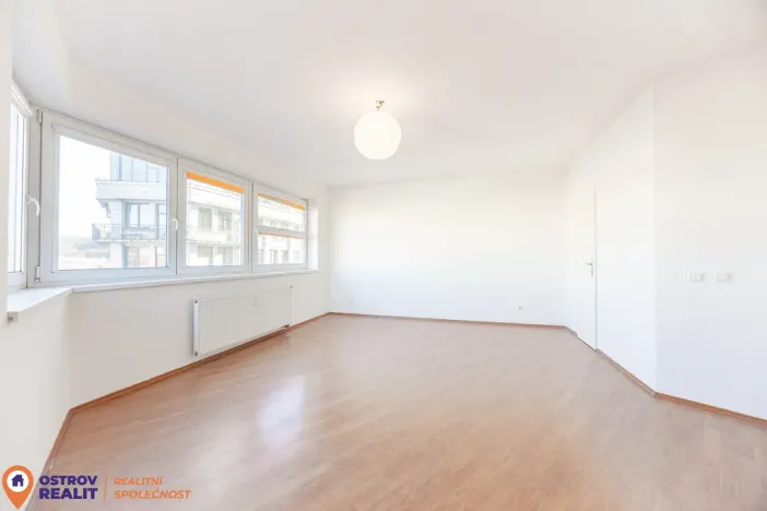 Prodej bytu 2+kk, Praha, Kloboučnická, 56 m2