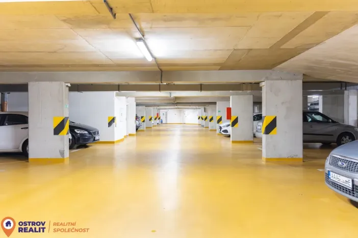 Prodej bytu 2+kk, Praha, Kloboučnická, 56 m2