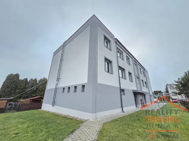 Prodej bytu 3+kk, Moravany, Jasmínová, 72 m2