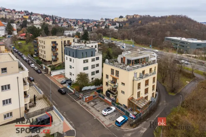 Pronájem bytu 2+kk, Praha - Libeň, Nad Rokoskou, 47 m2