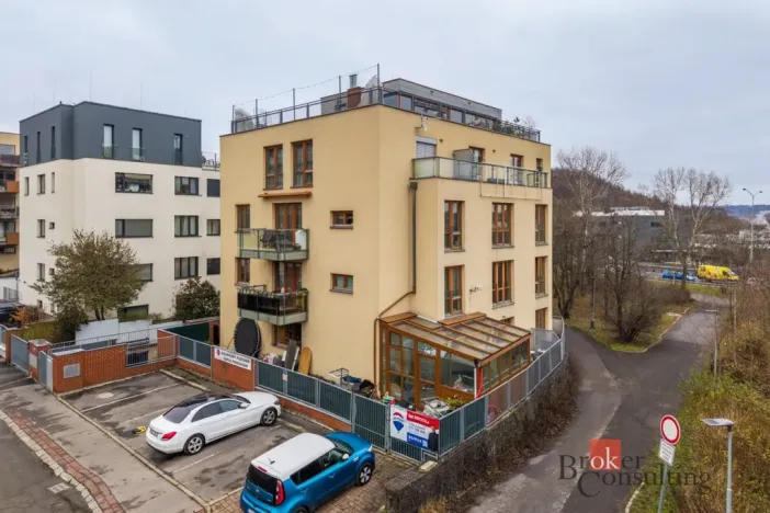 Pronájem bytu 2+kk, Praha - Libeň, Nad Rokoskou, 47 m2