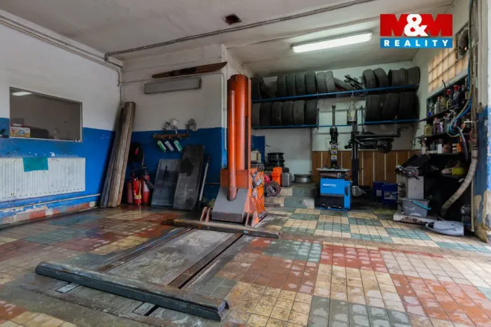 Prodej obchodního prostoru, Jeseník - Bukovice, Šumperská, 107 m2