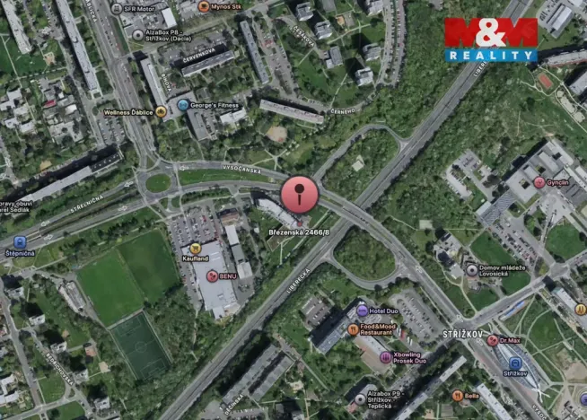 Prodej garážového stání, Praha, Březenská, 15 m2