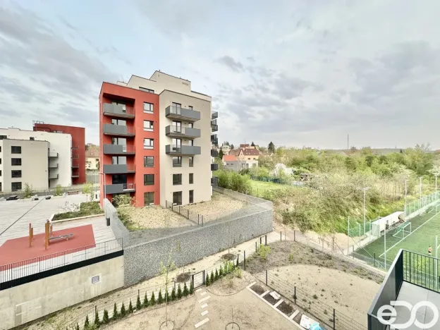 Pronájem bytu 2+kk, Praha, Zlochova, 51 m2