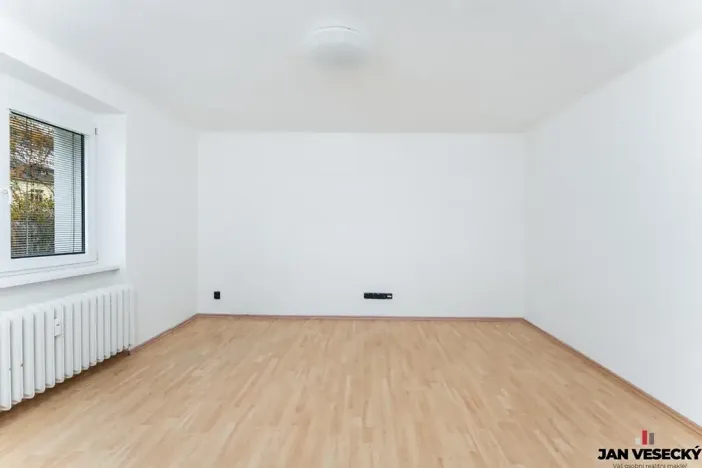 Pronájem bytu 1+1, Praha - Čakovice, Otavská, 29 m2