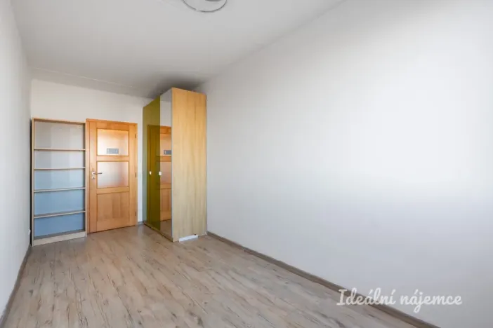 Pronájem bytu 4+1, Praha - Hostivař, Tesaříkova, 79 m2