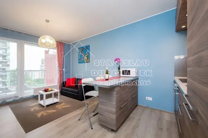 Pronájem bytu 2+kk, Praha - Malešice, Nad úžlabinou, 52 m2