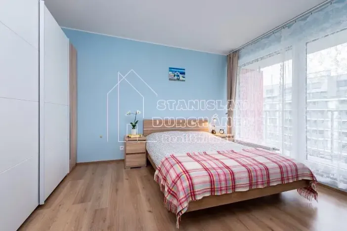 Pronájem bytu 2+kk, Praha - Malešice, Nad úžlabinou, 52 m2