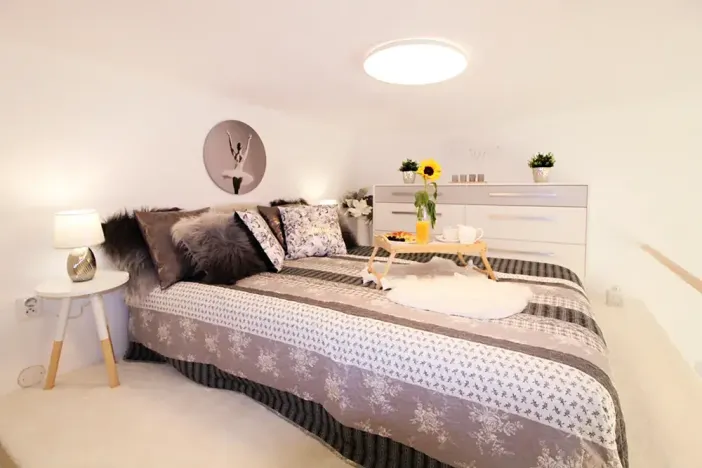 Pronájem bytu 1+1, Praha - Karlín, Vítkova, 43 m2