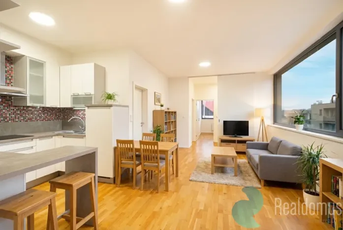 Prodej bytu 3+kk, Praha, Pod průsekem, 65 m2