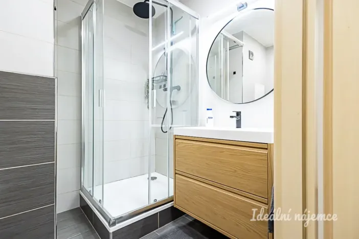 Pronájem bytu 2+kk, Praha - Modřany, Daškova, 41 m2