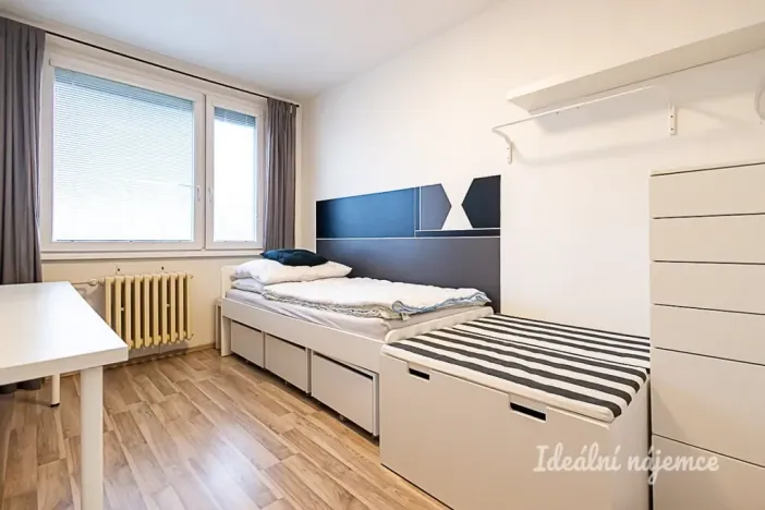 Pronájem bytu 2+kk, Praha - Modřany, Daškova, 41 m2