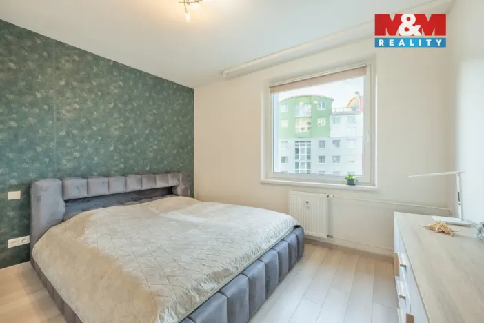 Prodej bytu 3+1, Praha - Letňany, Křivoklátská, 66 m2