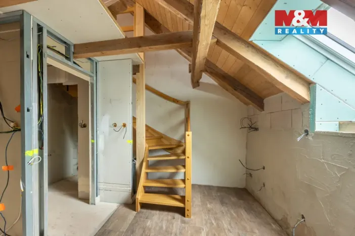 Prodej bytu 2+kk, Kounov, 37 m2