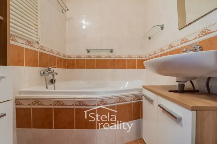 Pronájem bytu 3+1, Bruntál, Květná, 71 m2