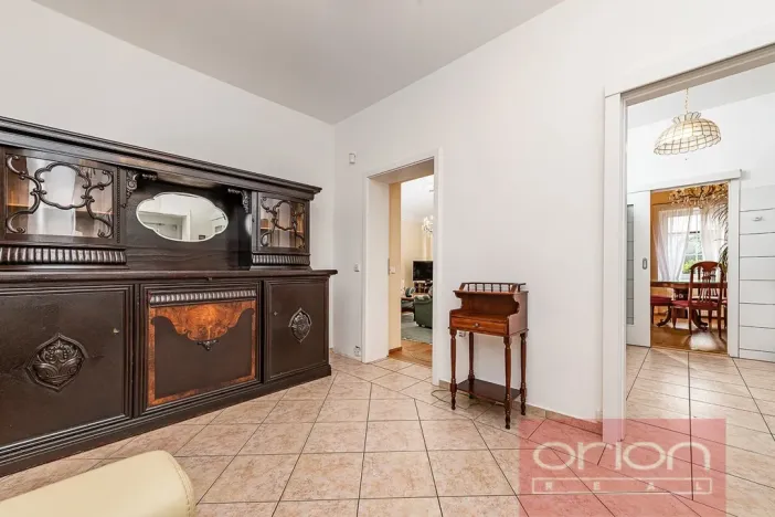 Pronájem rodinného domu, Praha - Suchdol, Havraní, 350 m2