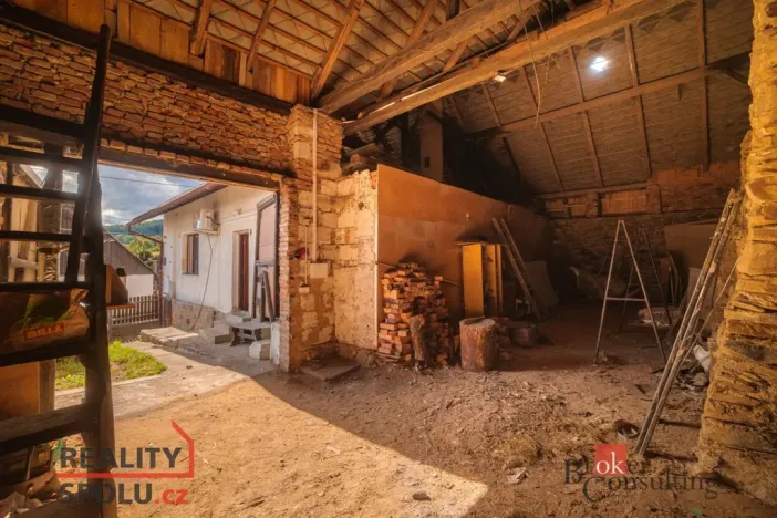 Prodej rodinného domu, Mezholezy, 181 m2