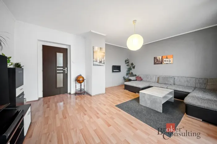 Prodej rodinného domu, Holice, Bratří Čapků, 262 m2