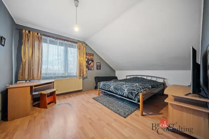 Prodej rodinného domu, Holice, Bratří Čapků, 262 m2