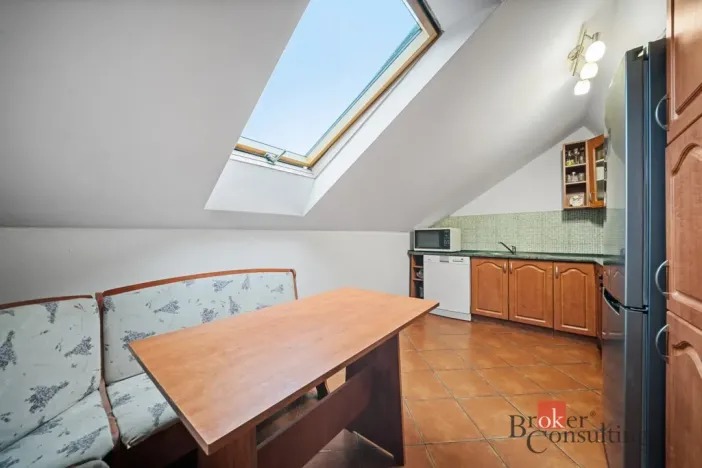 Prodej rodinného domu, Holice, Bratří Čapků, 262 m2