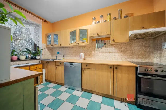 Prodej rodinného domu, Holice, Bratří Čapků, 262 m2