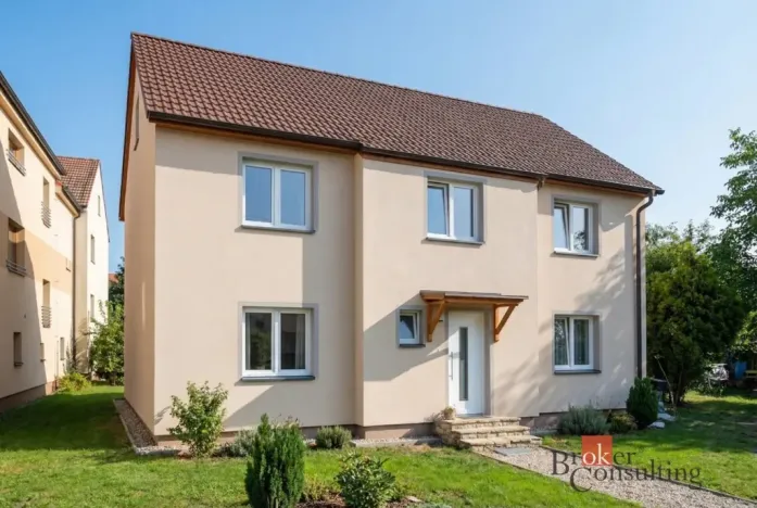 Prodej rodinného domu, Holice, Bratří Čapků, 262 m2