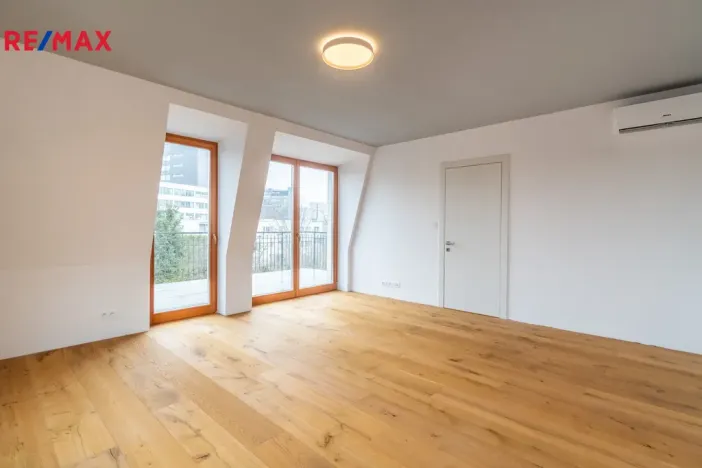 Pronájem bytu 5+kk, Praha, U krčské vodárny, 136 m2