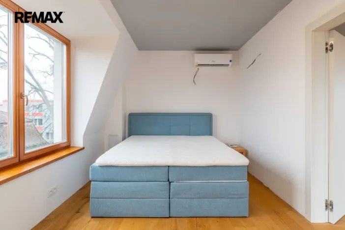 Pronájem bytu 5+kk, Praha, U krčské vodárny, 136 m2
