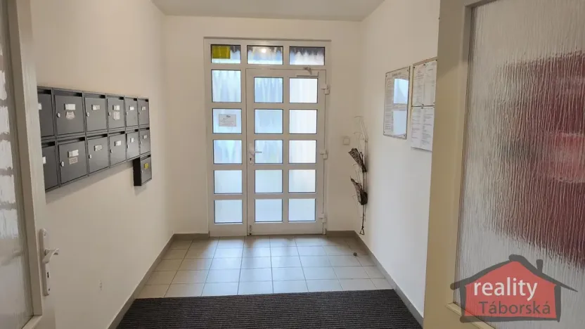 Prodej bytu 3+kk, Nupaky, Luční, 69 m2