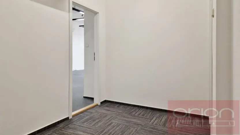 Pronájem kanceláře, Praha - Nové Město, Opletalova, 91 m2
