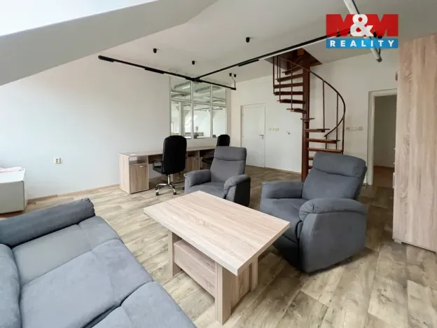 Prodej obchodního prostoru, Katovice, Kolářova, 400 m2