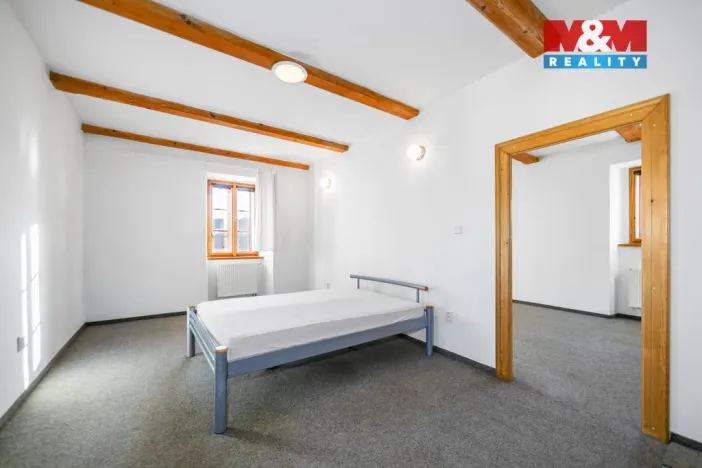 Pronájem zemědělské usedlosti, Dobrovíz, Kladenská, 10270 m2