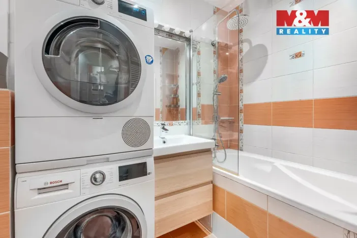 Prodej bytu 3+1, Ústí nad Labem - Ústí nad Labem-centrum, SNP, 63 m2