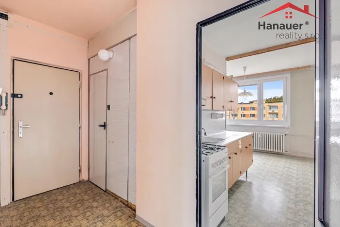 Pronájem bytu 2+1, Ústí nad Labem - Severní Terasa, Šípková, 61 m2