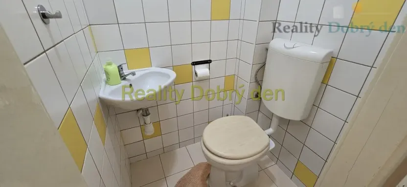 Prodej bytu 2+1, Opava, Dolní náměstí, 85 m2