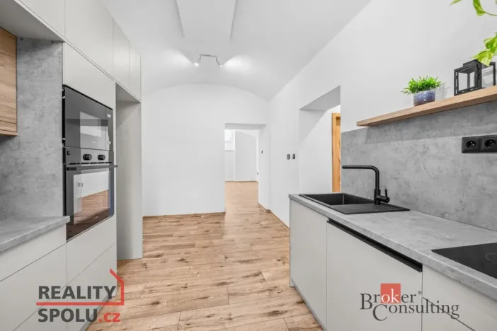 Prodej bytu 2+1, Plzeň - Severní Předměstí, Křížkova, 56 m2