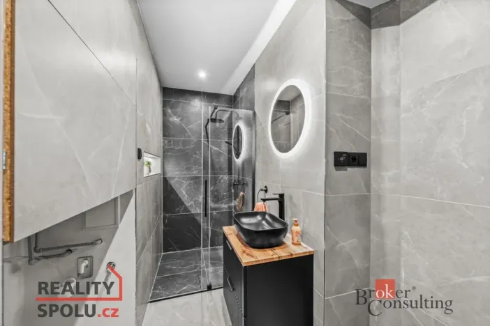 Prodej bytu 2+1, Plzeň - Severní Předměstí, Křížkova, 56 m2